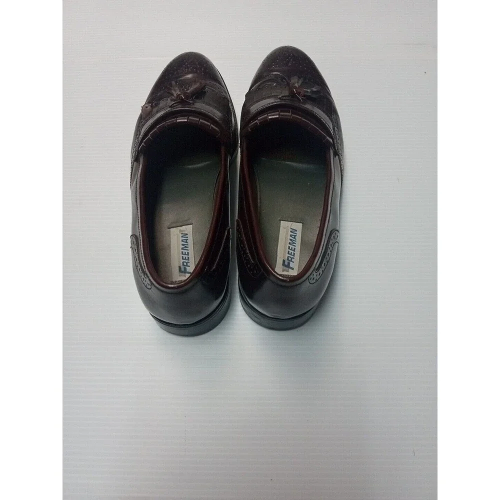 Freeman Men's size 13 shoes